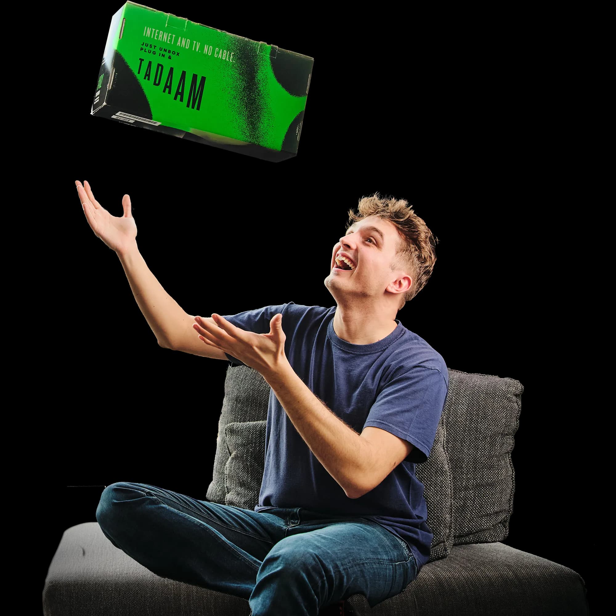 An image of a young woman sitting by the swimming pool with a laptop on her lap and a TADAAM's modem next to her.